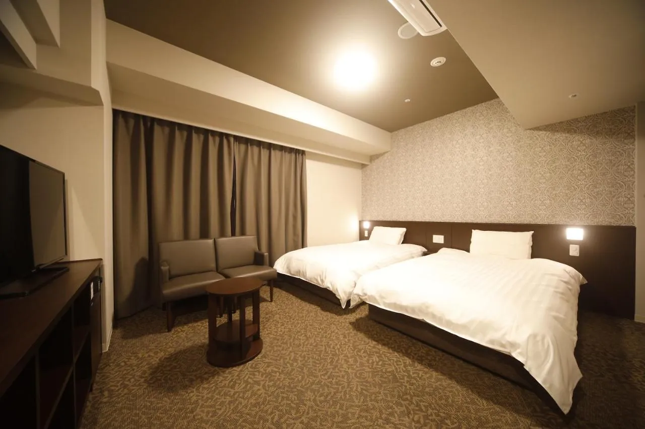 Dormy Inn Premium Osaka Kitahama מלון