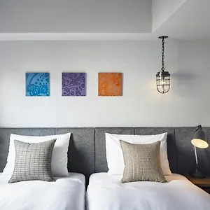 https://resol-akihabara.alltokyohotels.com